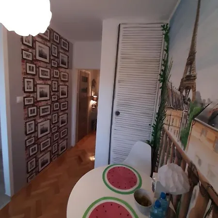 Apartament Dookola Swiata * スウプスク